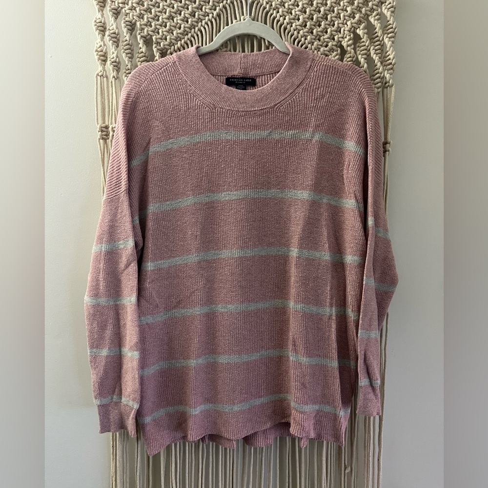 American Eagle pink sweater